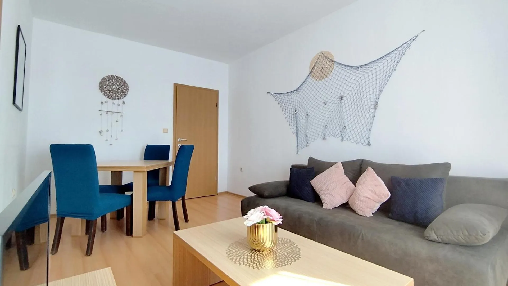 New Line Village Apartments Sunny Beach