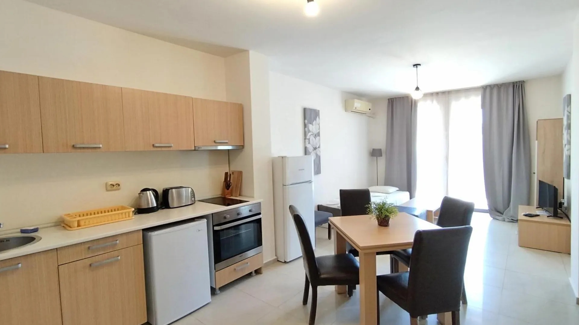New Line Village Apartments Sunny Beach