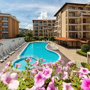 Rose Village Aparthotel